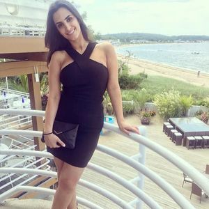 Meet your Posher, Regina